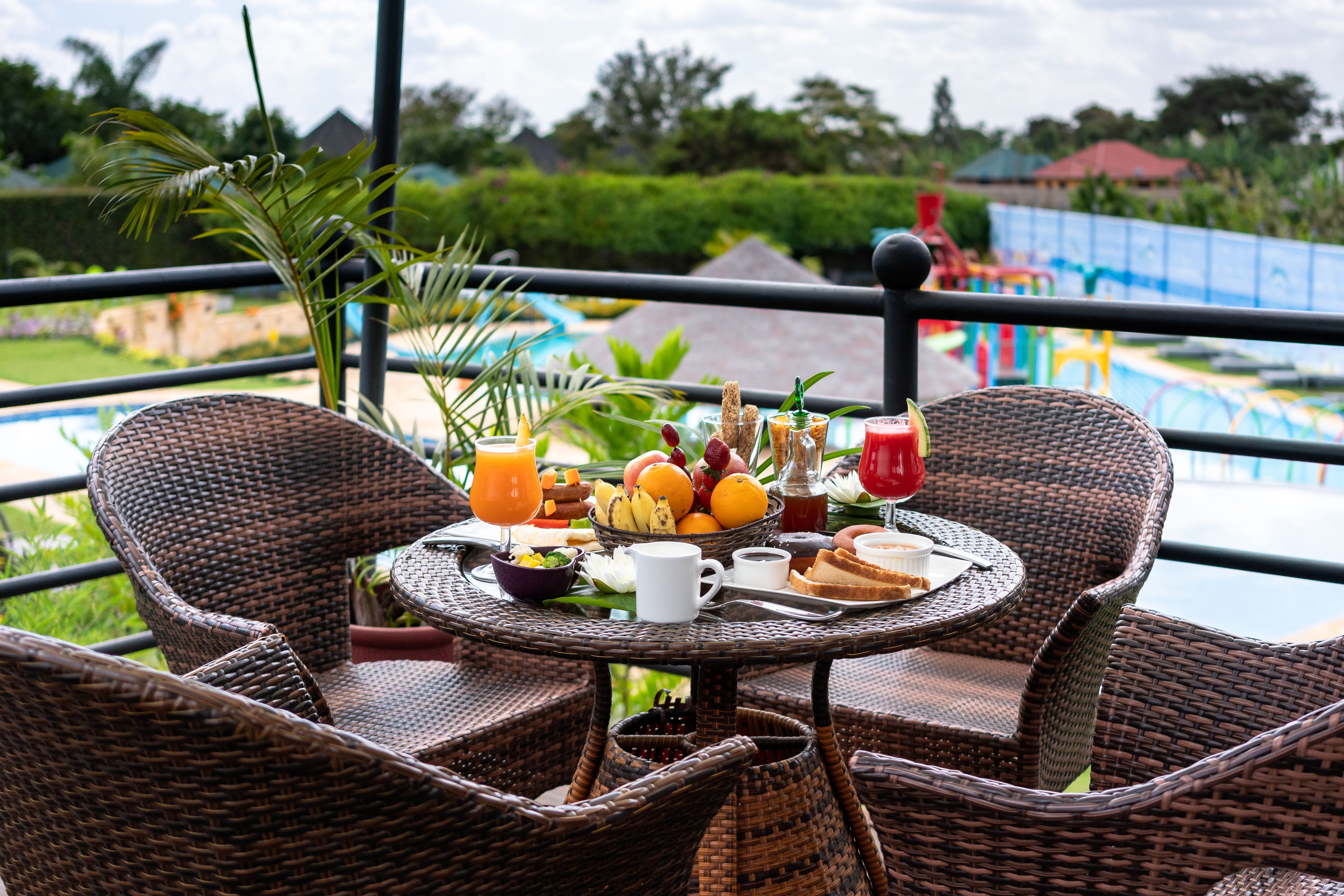 Buffet déjeuner gratuit tous les jours