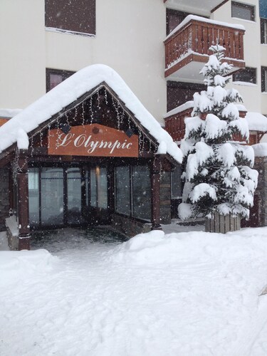 APPARTEMENT DE 40 M2 EXPOSE PLEIN SUD ET AUX PIEDS DES PISTES 