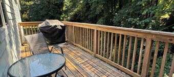 Cozy step-free house near the downtown waterfront & ferry