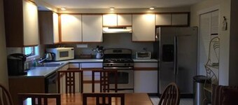 Renovated Ski House @ Okemo Mt., on Shuttle Route, Walking Distance to town!