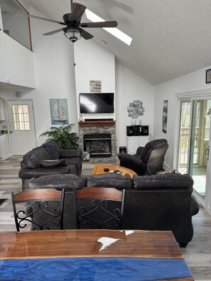 Smart TV, DVD player, books, video library