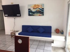 TV - beautiful and cozy apartment Casa Alexis (Flamingos)