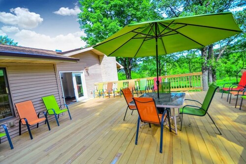 All Decked Out | Arcade Games | Amazing 5 BR |  Huge Deck | Fire Pit | Close to Everything WI Dells