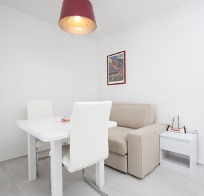 Dining - CASA BLANCA/WHITE HOUSE **** (Okrug Donji)