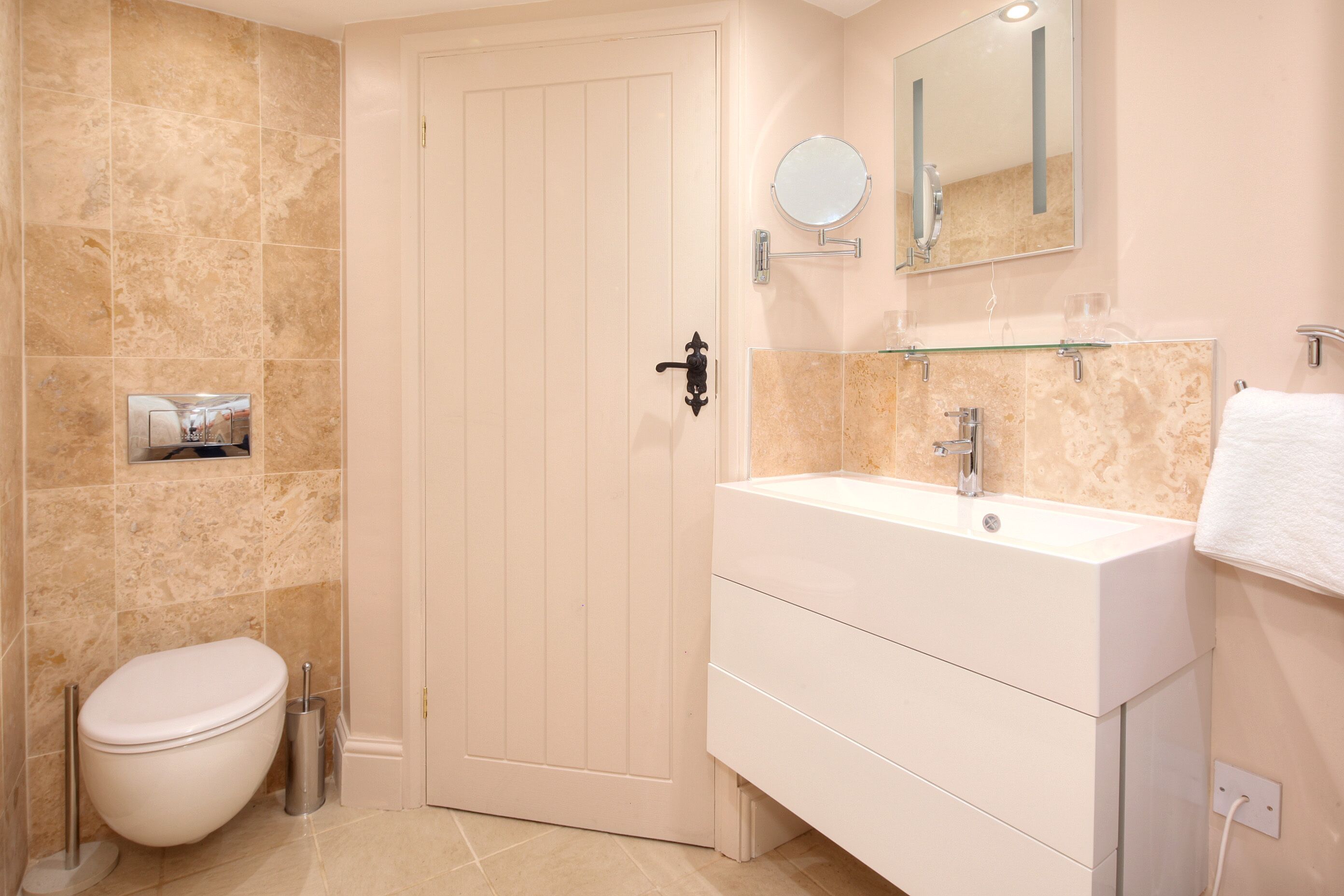 Top 10 Party Houses To Rent In Manchester, England Trip101