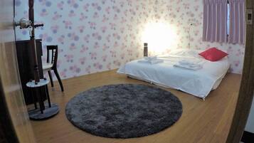 Free WiFi, bed sheets, wheelchair access