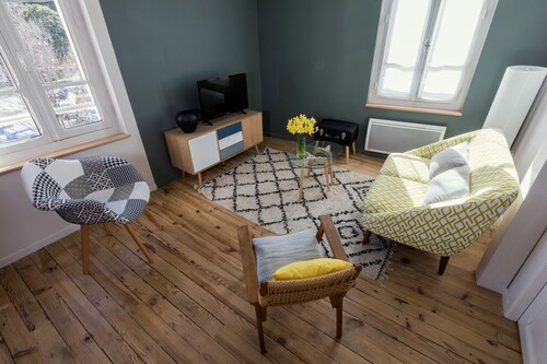 T2bis ***, 200 m du centre ville, 60m² avec terrasse
