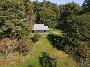 Exterior - Lilac Cottage - Near Georgetown Island - Midcoast Maine (Arrowsic)