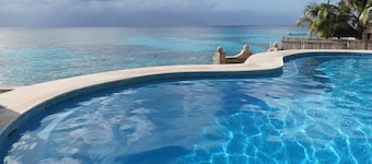 Oceanfront huoneisto Cozumelin saaren sinisimmillään valtamerellä