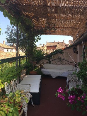 Property grounds - Navona Luxury Penthouse, charming and stunning views - a corner of heaven in Rome (Rome)