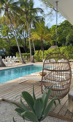 Pool - 5 bedroom - Deep Dockage & Heated Pool in Islamorada. (Islamorada)