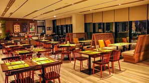 Restaurant - MaxOneHotels.com at Balikpapan (Balikpapan)