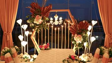 Banquet hall