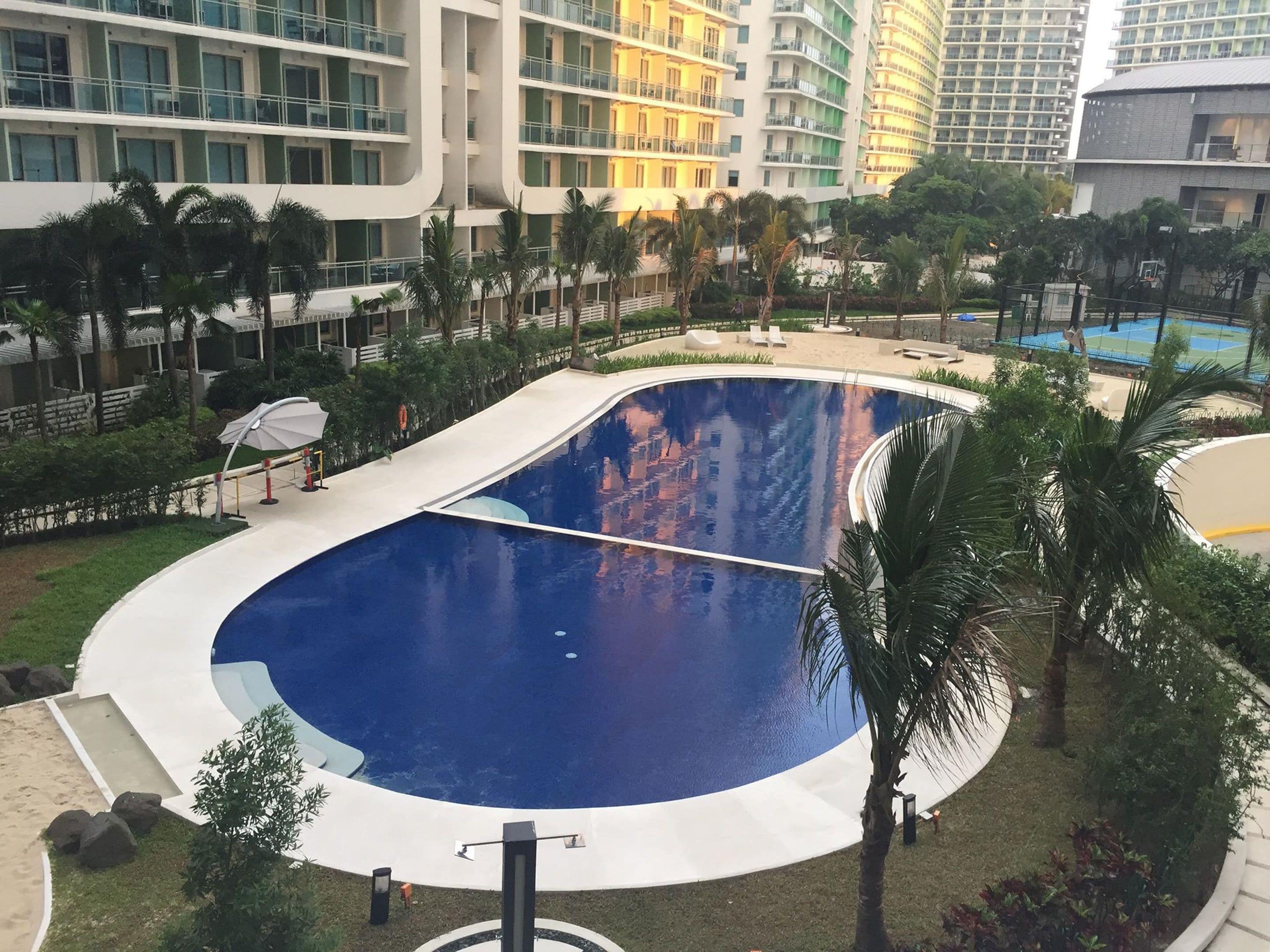 3 piscinas al aire libre