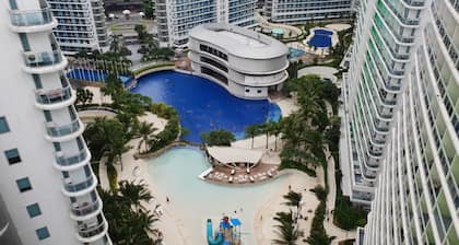Azure Luxury City Suites by VacationsPH