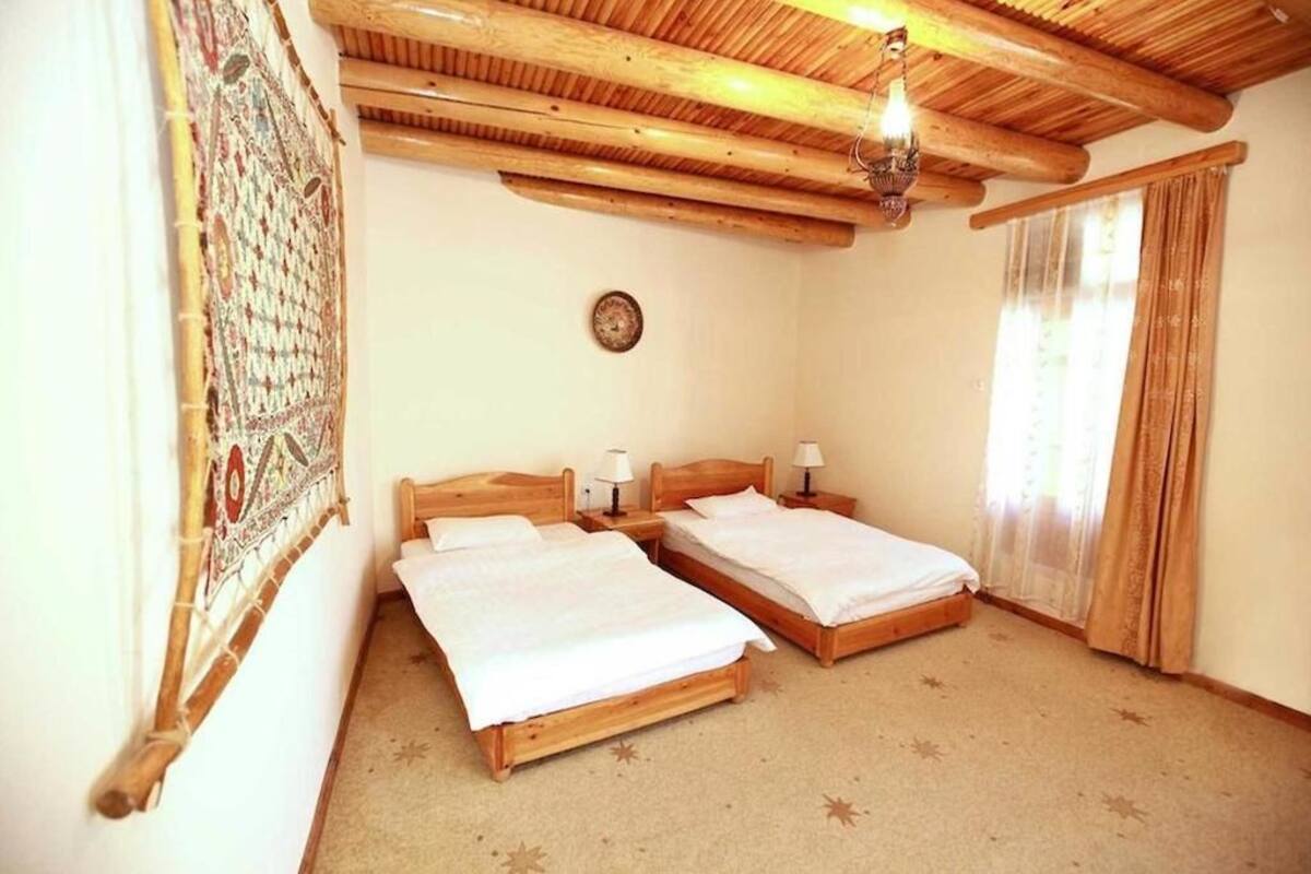 Desk, iron/ironing board (on request), free WiFi, bed sheets