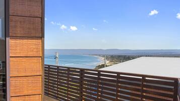 Panoramic House, 4 Bedrooms, 2 Bathrooms, Ocean View | Balcony