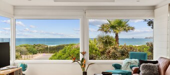 Smith Beach Getaways Beachwood Luxury Villa