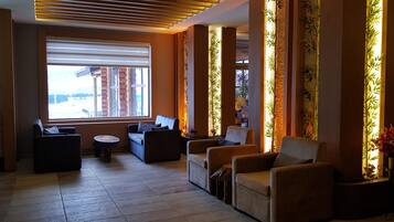 Sala de estar en el lobby