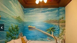 Estudi en suite familiar | Bany | Dutxa, capçal de dutxa tipus cascada i articles de tocador gratuïts 