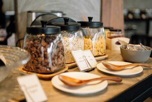 Desayuno continental todos los días (con cargo)