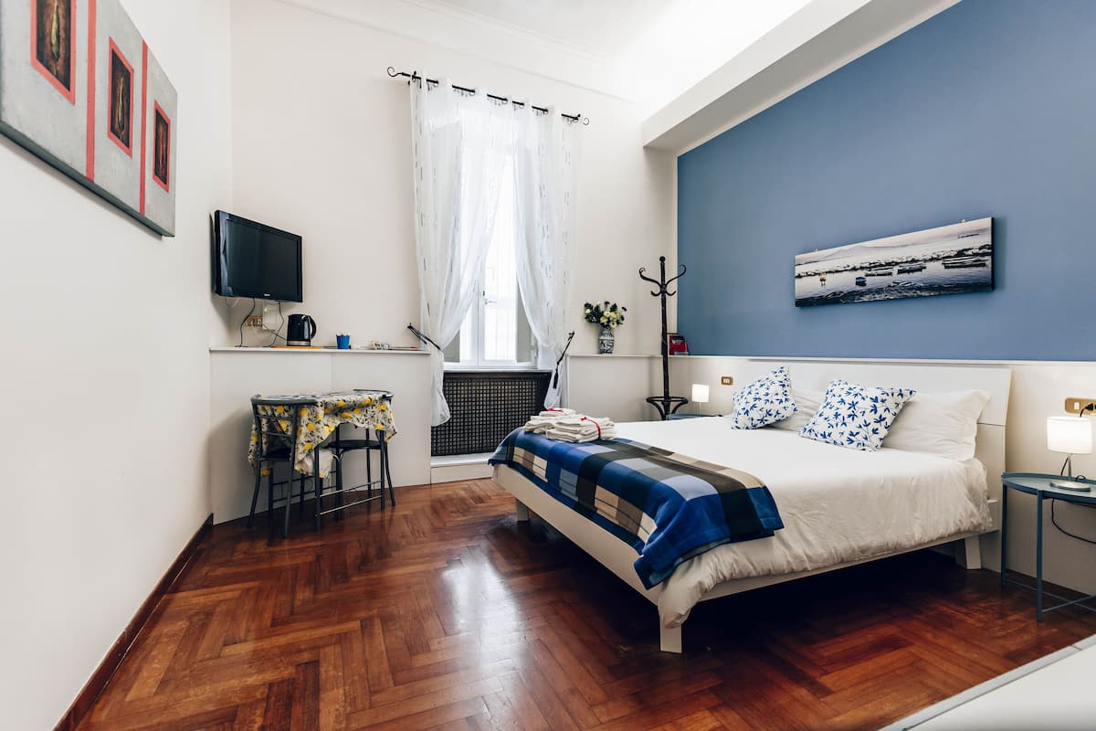 Superior Double Room, Non Smoking, Ensuite | Frette Italian sheets, premium bedding, down comforters