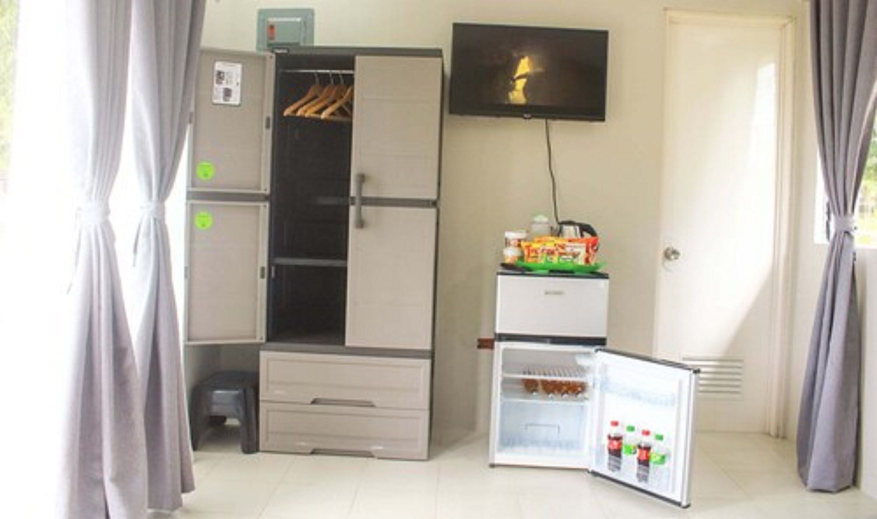 premium studio suite | 1 bedroom, individually decorated, individually furnished