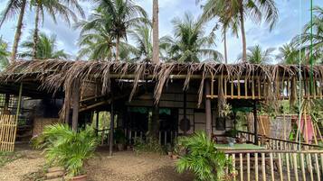 Premium Cabin | Individually decorated, individually furnished, blackout drapes