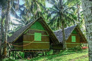 Traditional Double Room | 1 bedroom, individually decorated, individually furnished