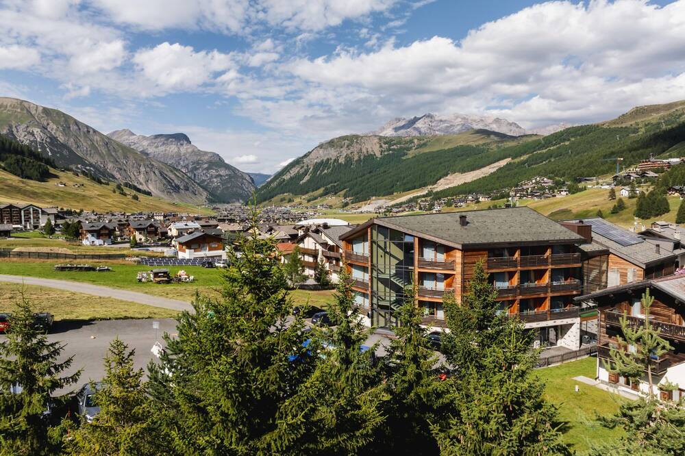 Montivas Lodge