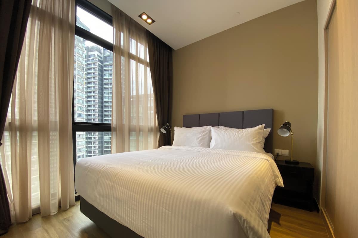1 bedroom, premium bedding, soundproofing, free WiFi