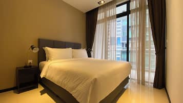 Studio Premier with Balcony | 1 bedroom, premium bedding, soundproofing, free WiFi