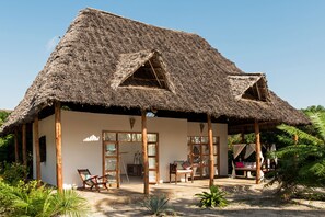 Luxury Villa, 1 King Bed, Ocean View | Garden view - Tikitam Palms Boutique Hotel (Kiwengwa)