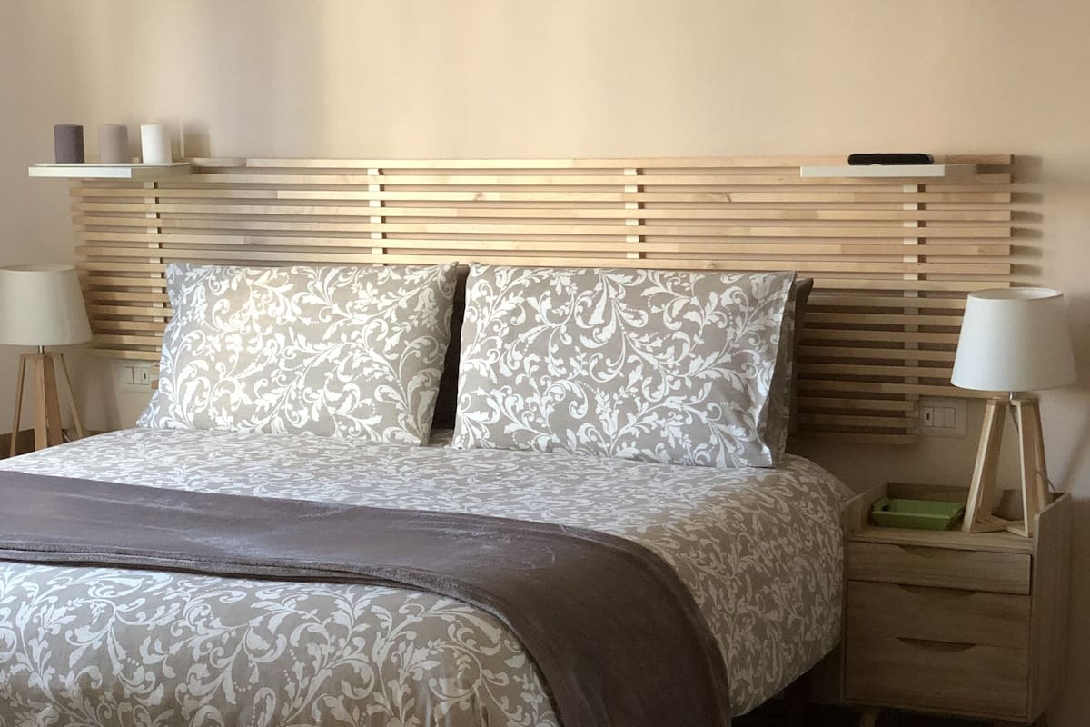 Family Condo | 1 bedroom, minibar, iron/ironing board, free WiFi