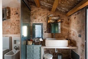 Villa, 5 Bedrooms, Private Pool | Bathroom sink