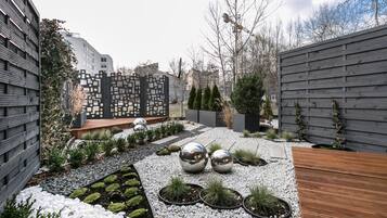 Deluxe Apartment | Terrace/patio