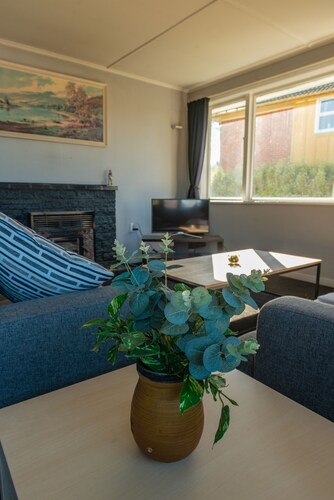 Sunny & Quiet in Blyth with unlimited fibre WIFI