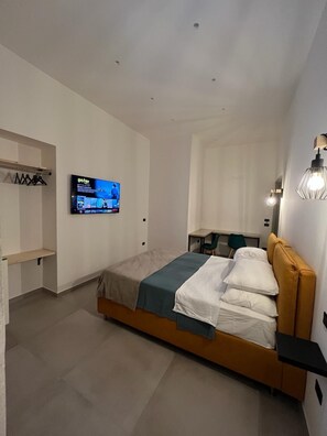 Superior Room, Non Smoking, Ensuite | Premium bedding, down duvets, free minibar, in-room safe - La Stella di Napoli B&B (Naples)