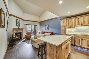 Condo, 1 Bedroom | Private kitchen - Mountainside 316g 2 Bedroom Condo by RedAwning (Frisco)