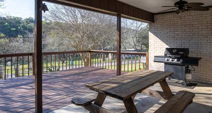 The Lazy A Rr7221 3 Bedroom Home by RedAwning