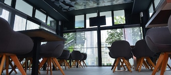 Primus Hotel & Apartments