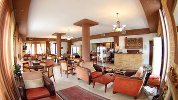 Bar (in der Unterkunft)