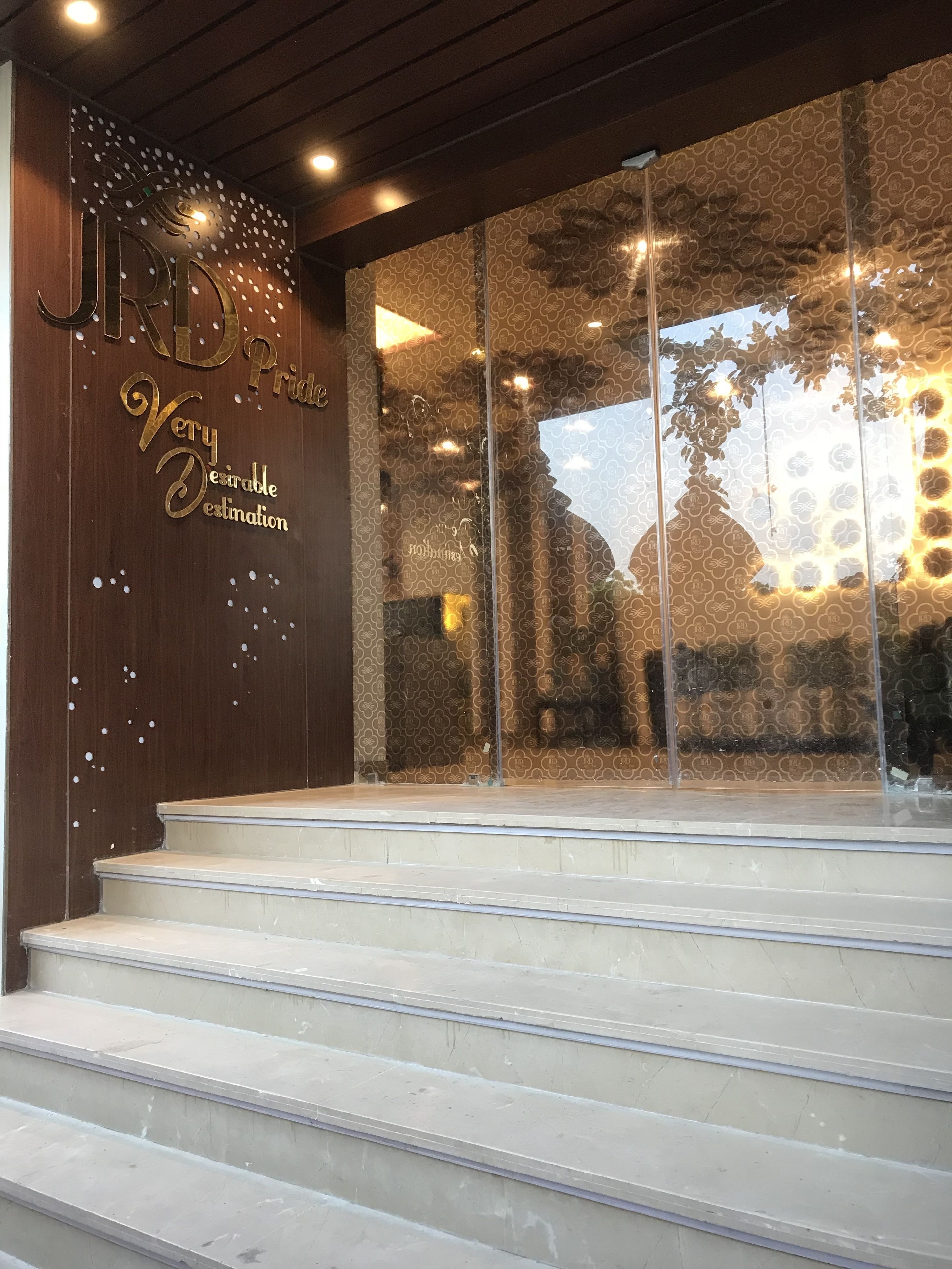 Photo - JRD Pride-Business Hotel