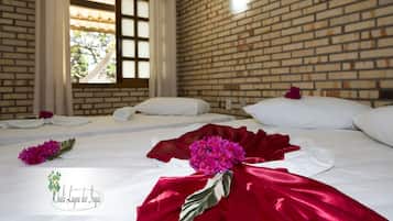 Quarto duplo luxo, 1 cama King, para não fumantes | Frigobar, escrivaninha, Wi-Fi de cortesia