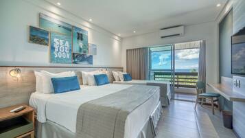 Quarto standard | Frigobar, cofres nos quartos, individualmente decorados, escrivaninha