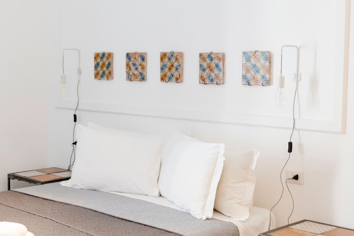 Room 9 - Deluxe Quadruple + 1 | 1 bedroom, individually decorated, individually furnished