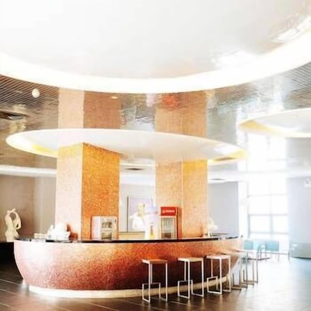 Lobby. Baili Hotel
