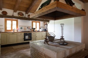 Réfrigérateur, plaque de cuisson