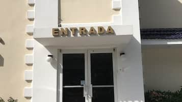 Entrada da propriedade