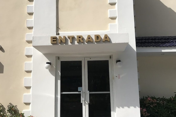 Entrada de la propiedad